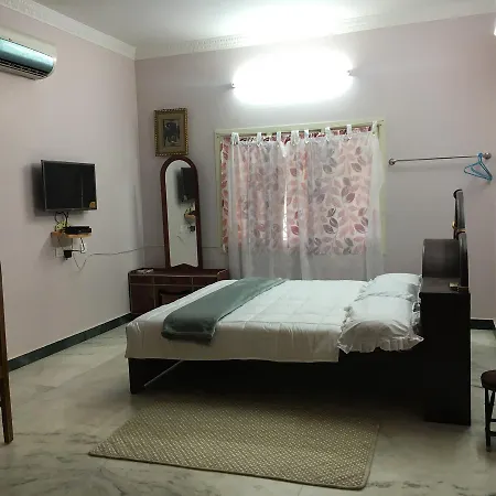 Pleasant Stay Tiruchirappalli Exterior photo