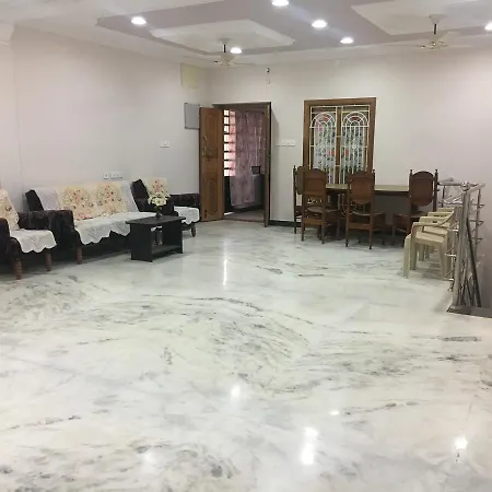 Pleasant Stay Tiruchirappalli Exterior photo